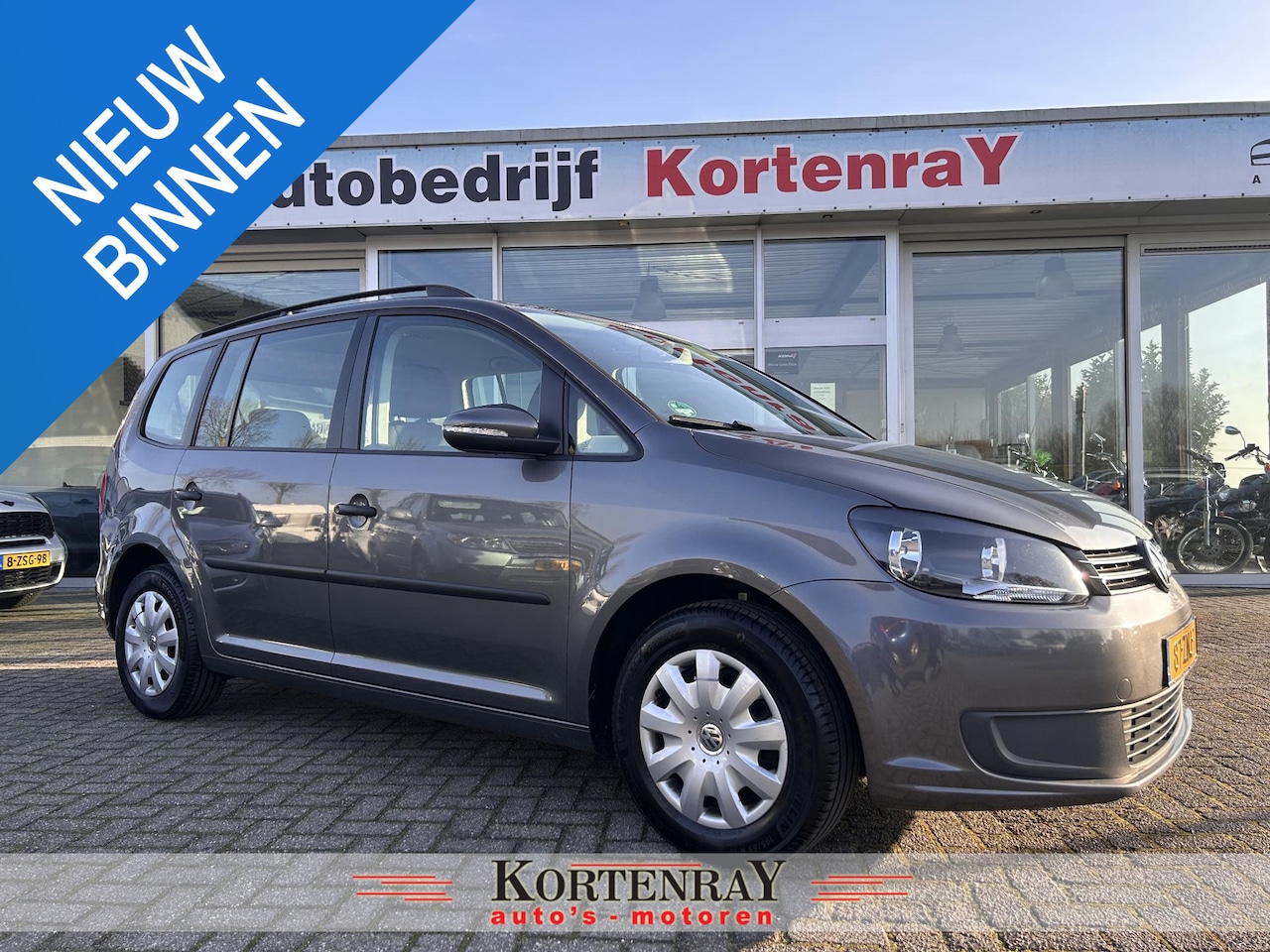 Volkswagen Touran - 1.2 TSI Trendline Bluemotion 7p. 1e eigenaar/100% dealer onderhouden/navi/airco/cruise con - AutoWereld.nl