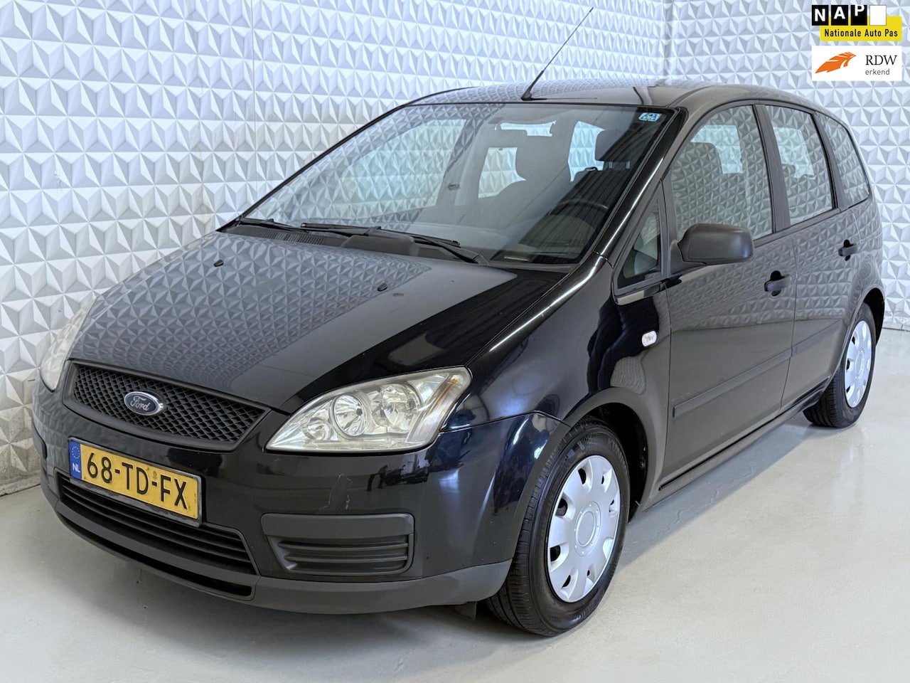 Ford Focus C-Max - 1.6-16V Champion Airco Cruise Trekhaak (2006) - AutoWereld.nl