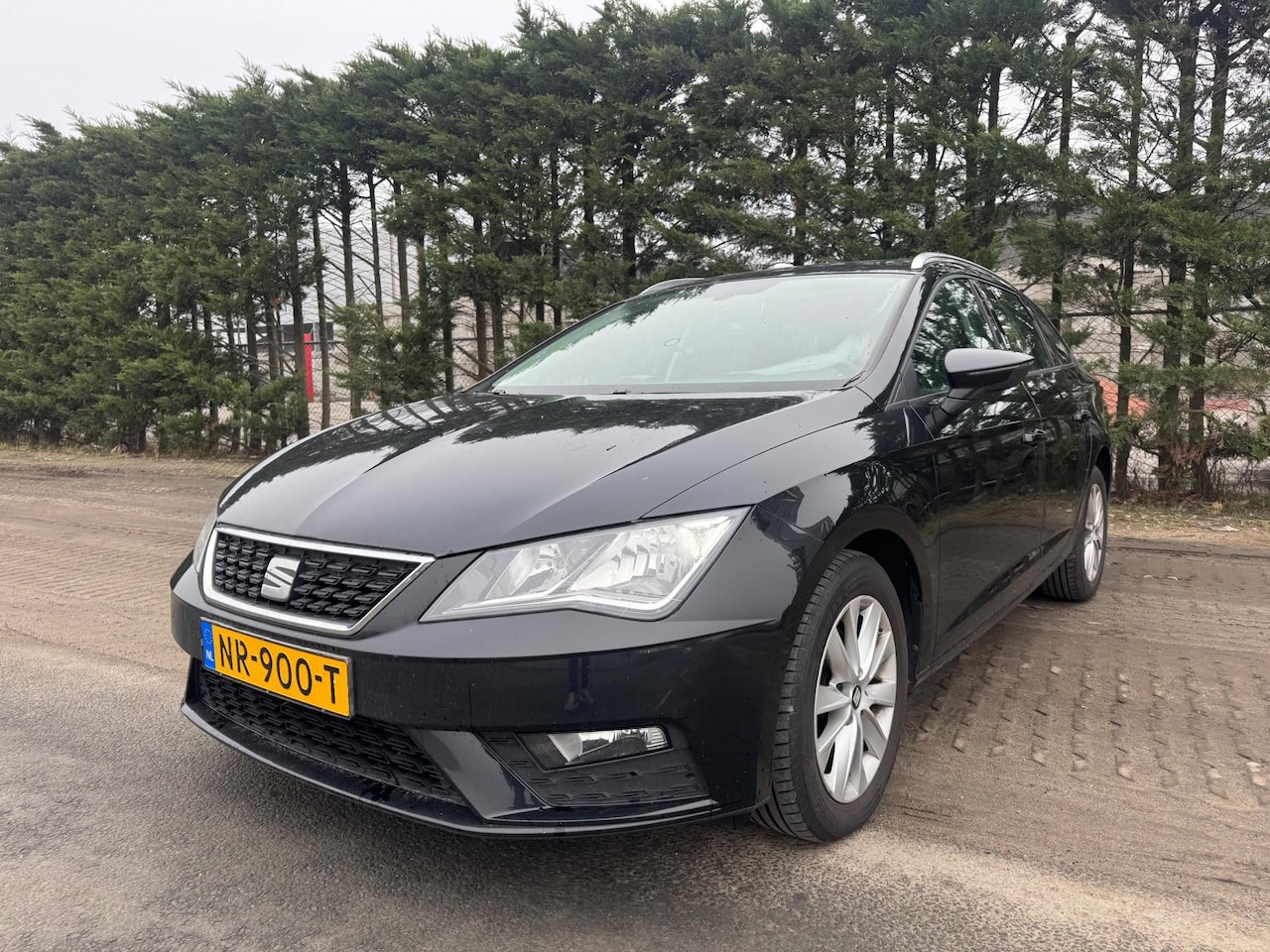 SEAT Leon ST - 1.6 TDI Style 1.6 TDI Style - AutoWereld.nl