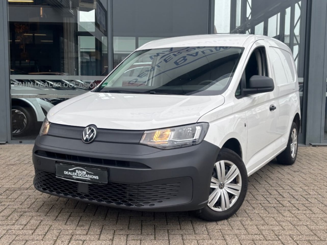 Volkswagen Caddy - 2.0 TDI L1H1 BMT 100PK COMFORT AIRCO CARPLAY STOELVW PDC-CAMERA - AutoWereld.nl