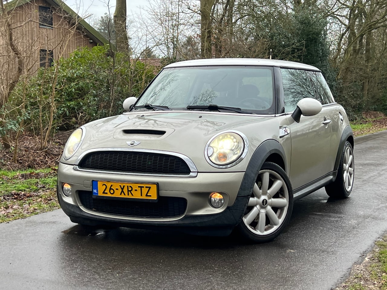 MINI Cooper S - Mini 1.6 Chili | Downpipe + Cruise + Airco - AutoWereld.nl