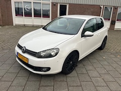 Volkswagen Golf - 1.4 TSI Highline CLIMA / AUT