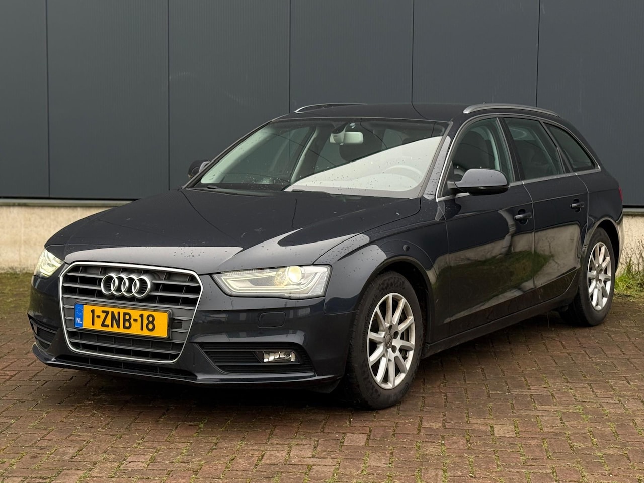 Audi A4 Avant - 2.0 TDI ultra Advance Export - AutoWereld.nl