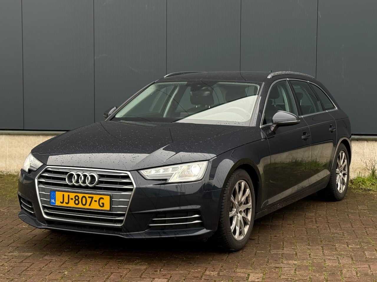 Audi A4 Avant - 2.0 TDI ultra Pro Line Export - AutoWereld.nl
