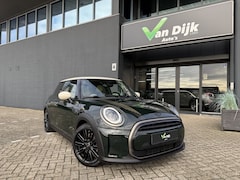 MINI Cooper - 1.5 Resolute Edition Panodak Navi Camera Head-Up Harman Kardon