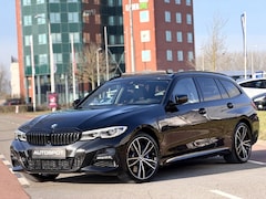 BMW 3-serie Touring - 330e xDrive M-Sport Pano Laser Memory HUD