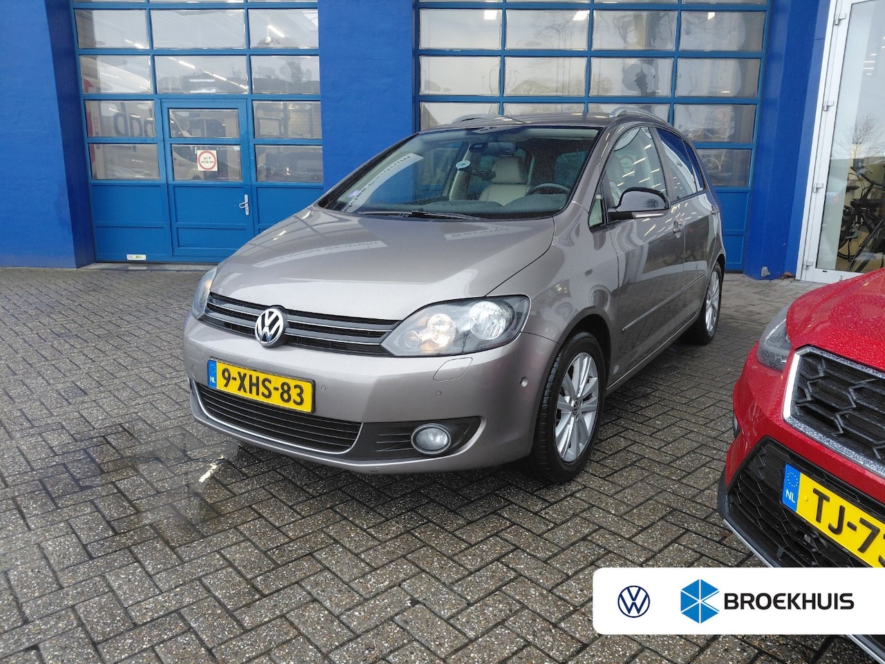 Volkswagen Golf Plus - 1.2 TSI 105 pk Highline 7-DSG | Trekhaak | Elektrische stoel | Cruise control | Navigatie - AutoWereld.nl