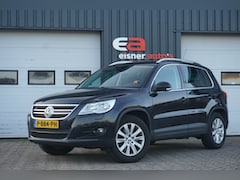 Volkswagen Tiguan - 1.4 TSI Comfort&Design | PANO DAK | TREKHAAK | STOELVERW. |