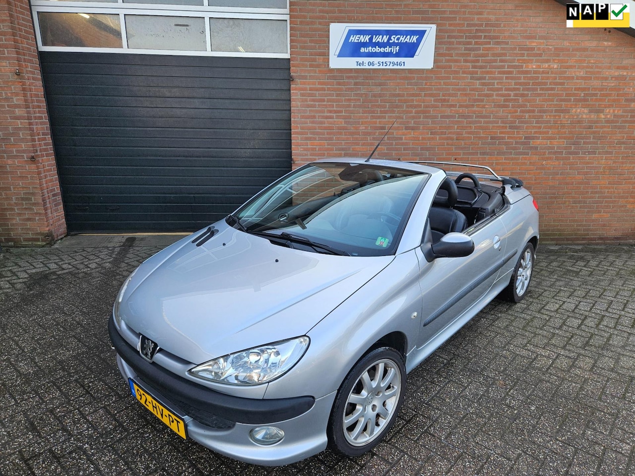 Peugeot 206 CC - 2.0-16V / Carplay - AutoWereld.nl