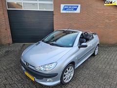 Peugeot 206 CC - 2.0-16V / Carplay