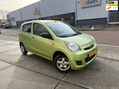 Daihatsu Cuore - 1.0 Trend APK 5 DR Rijd en schakelt goed