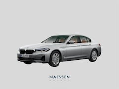 BMW 5-serie - 530e Business Edition Plus NL Auto | LCI| Comfortstoelen | LED | CarPlay | BTW