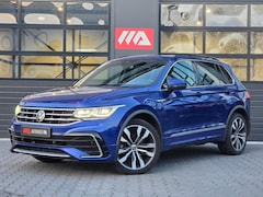 Volkswagen Tiguan - 1.5 TSI 2x R-line Stoelverwarming | Trekhaak | ACC