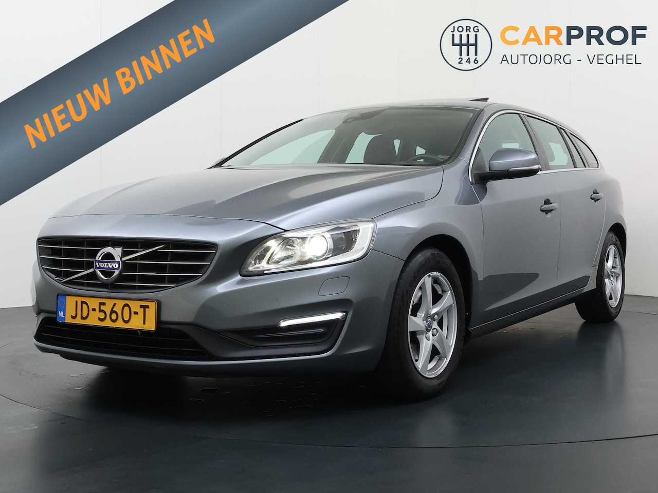 Volvo V60 - 2.0 D2 Momentum Business 2.0 D2 Momentum Business - AutoWereld.nl