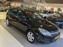 Opel Astra - 1.4 Essentia Airco, Cruise Control, Trekhaak, Stuurbekrachtiging