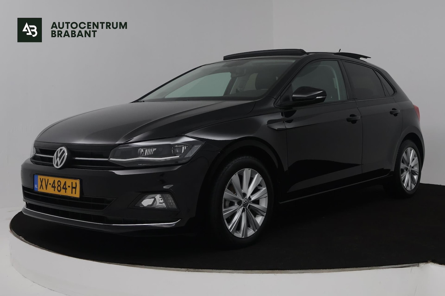 Volkswagen Polo - 1.0 TSI Highline (PANORAMADAK, CRUISE ADAPTIEF, NAVIGATIE CARPLAY, PARKEERSENSOREN, AUTOMA - AutoWereld.nl