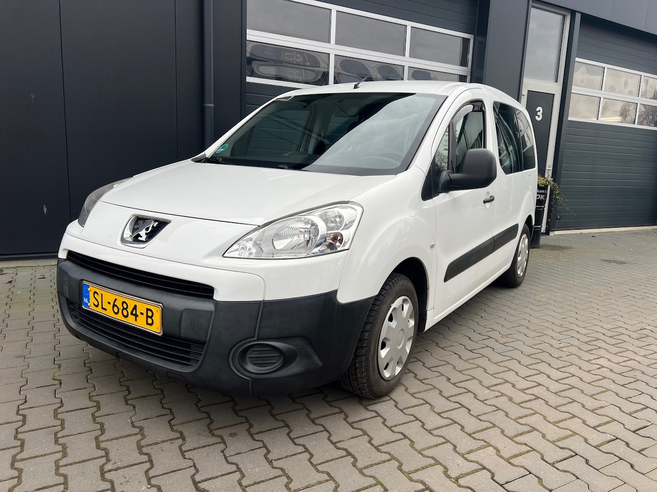 Peugeot Partner Tepee - 1.6 XR 1.6 XR NIEUWE APK !!! - AutoWereld.nl
