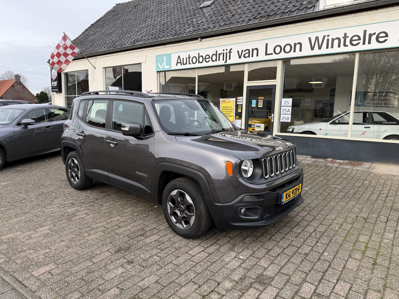 Jeep Renegade - 1.4 MultiAir Longitude Trekhaak, Keyless starten - AutoWereld.nl