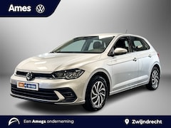 Volkswagen Polo - 1.0 95pk TSI Life Edition Licht en Zicht Pakket | Voorstoelen verwarmbaar | 'App-Connect'