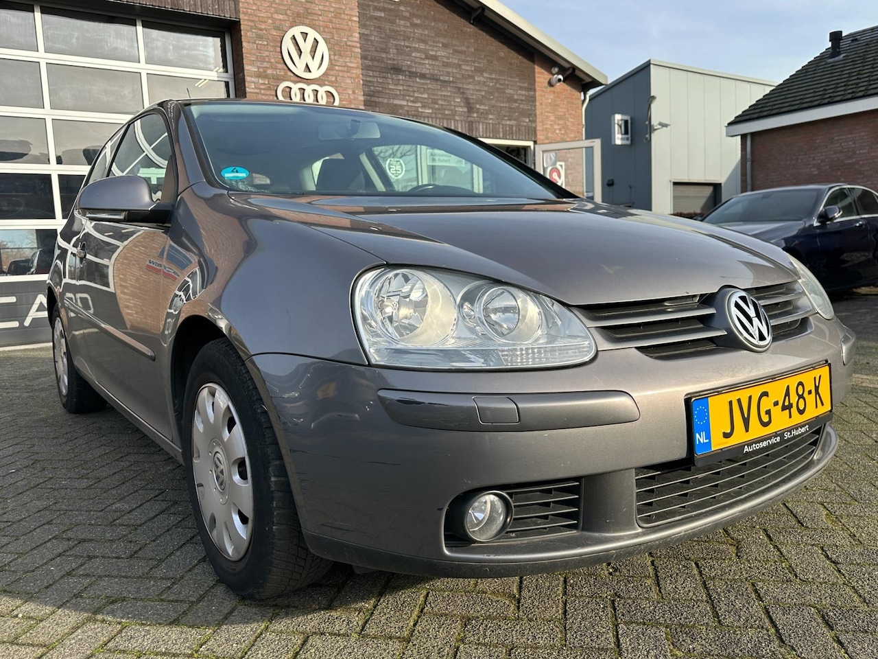 Volkswagen Golf - 1.4 Optive 3 1.4 Optive 3 - AutoWereld.nl