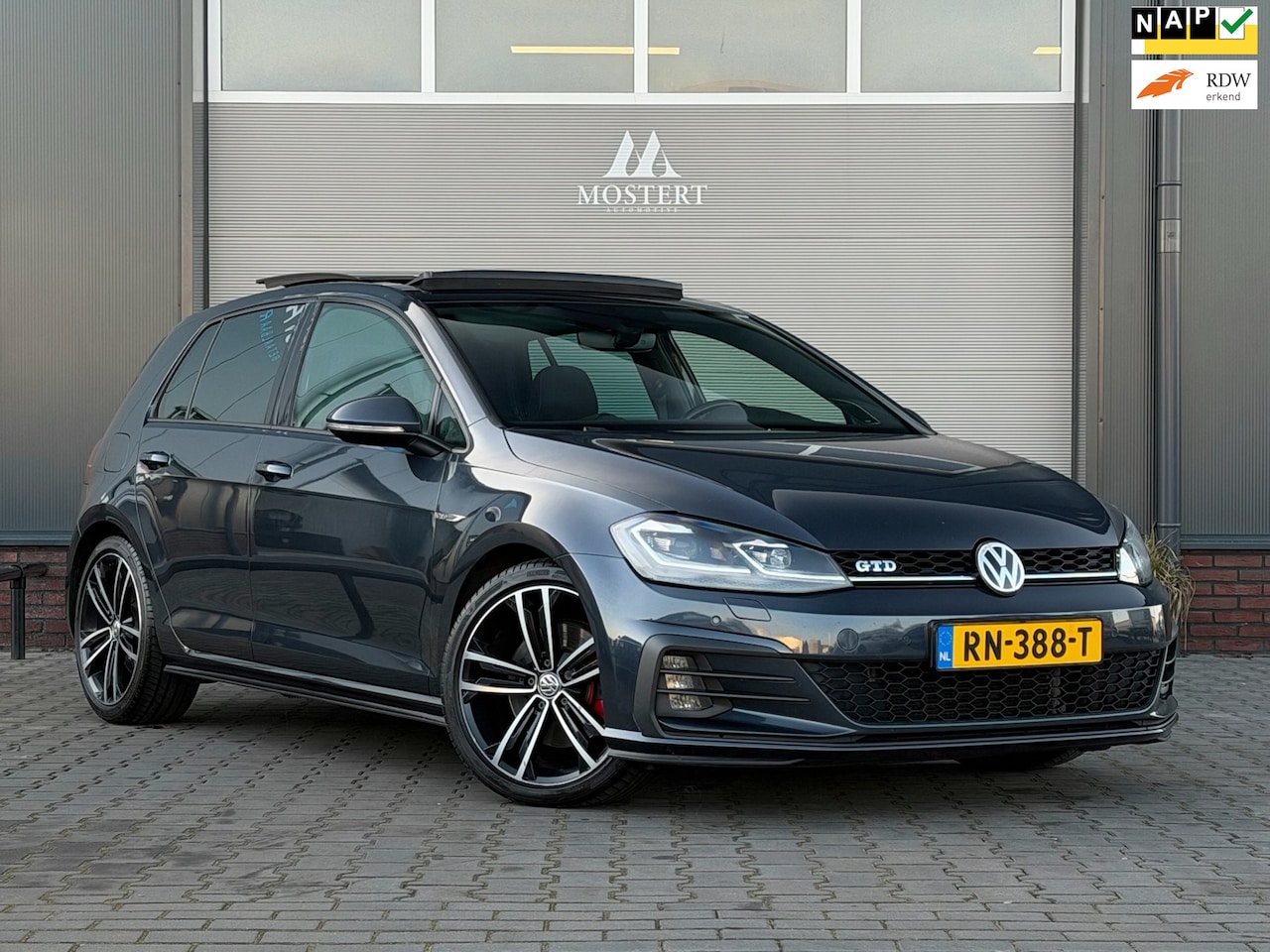Volkswagen Golf - 2.0/184pk TDI GTD|2018|Automaat|NAP|Pano|Dynaudi|Camera|Adaptive cruise|Stoelverw.|Carplay - AutoWereld.nl