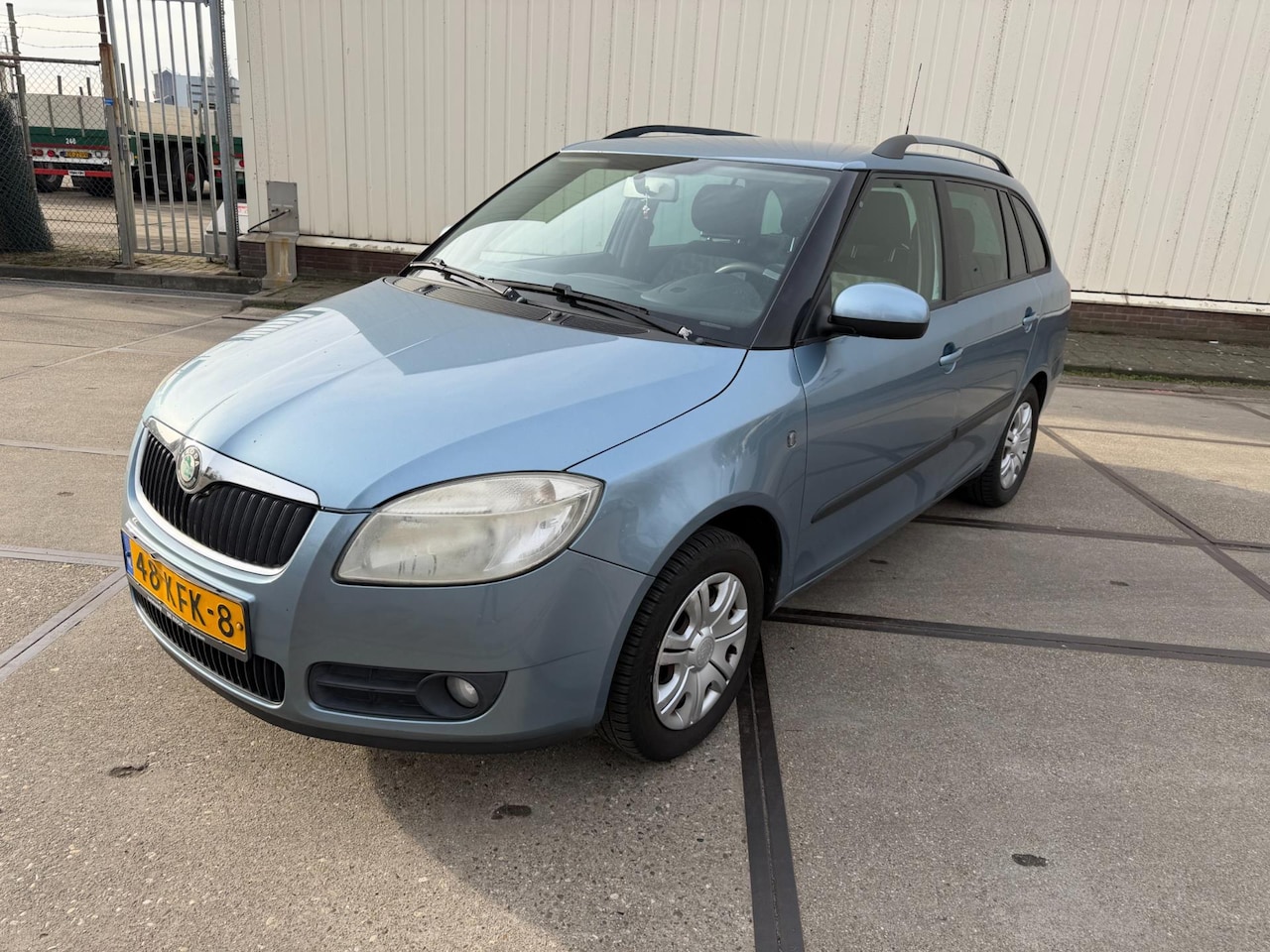 Skoda Fabia Combi - 1.4-16V nieuwe apk trekhaak - AutoWereld.nl