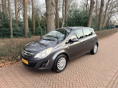 Opel Corsa - 1.2-16V Edition Goed onderhouden