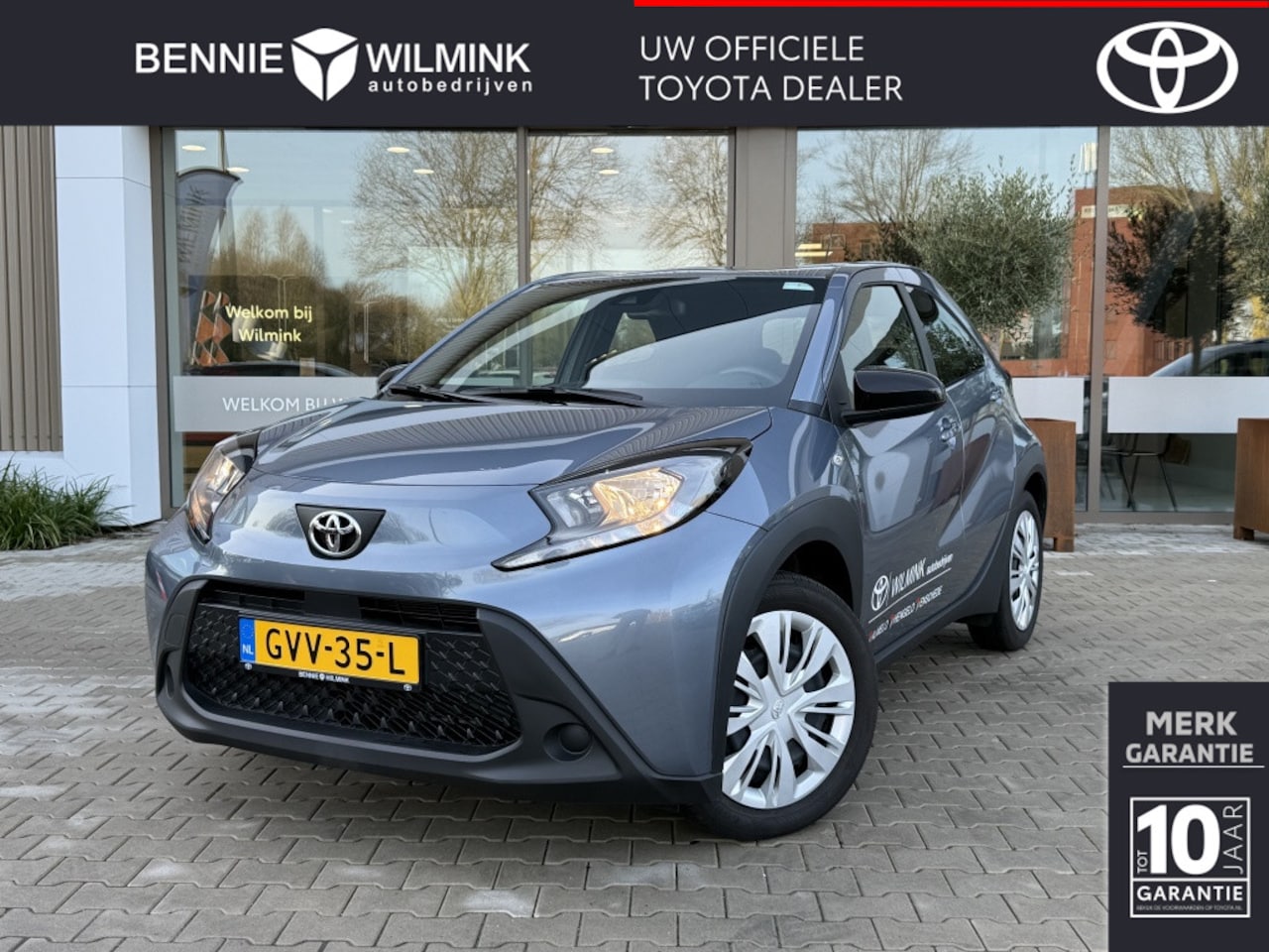 Toyota Aygo X - 1.0 VVT-i MT Play | Camera | Carplay | Ad.Cruise - AutoWereld.nl
