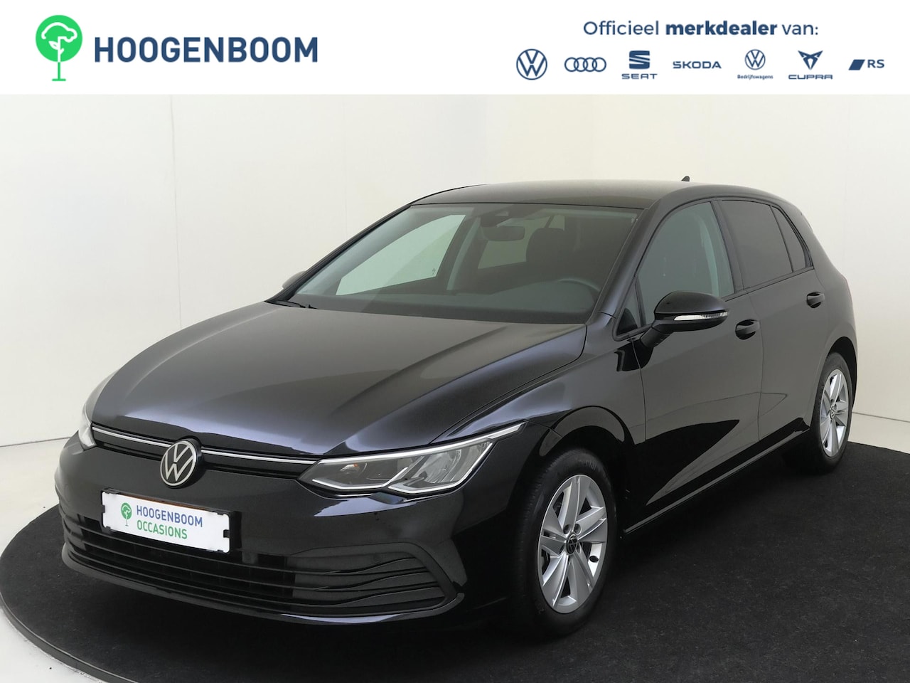 Volkswagen Golf - 1.0 eTSI Life | Adaptieve cruise control | CarPlay | Parkeersensoren | Draadloze telefoonl - AutoWereld.nl