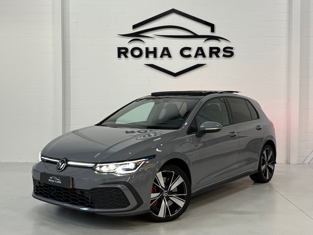 Volkswagen Golf - 1.4 eHybrid GTE Pano*Sfeer*keyless* - AutoWereld.nl