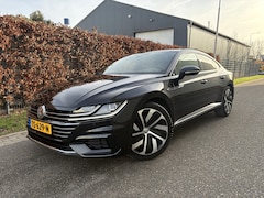 Volkswagen Arteon - 2.0 TSI Business R / AUTOMAAT / NAVI / R-LINE / CRUISE