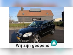 Skoda Fabia Combi - 1.4-16V COMFORT AIRCO CR-CONTR INRUIL KOOPJE