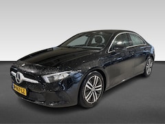 Mercedes-Benz A-klasse - Limousine A 200 163pk 7G-DCT Business Solution Luxury | Automaat | Stoelverarming | Sfeerv