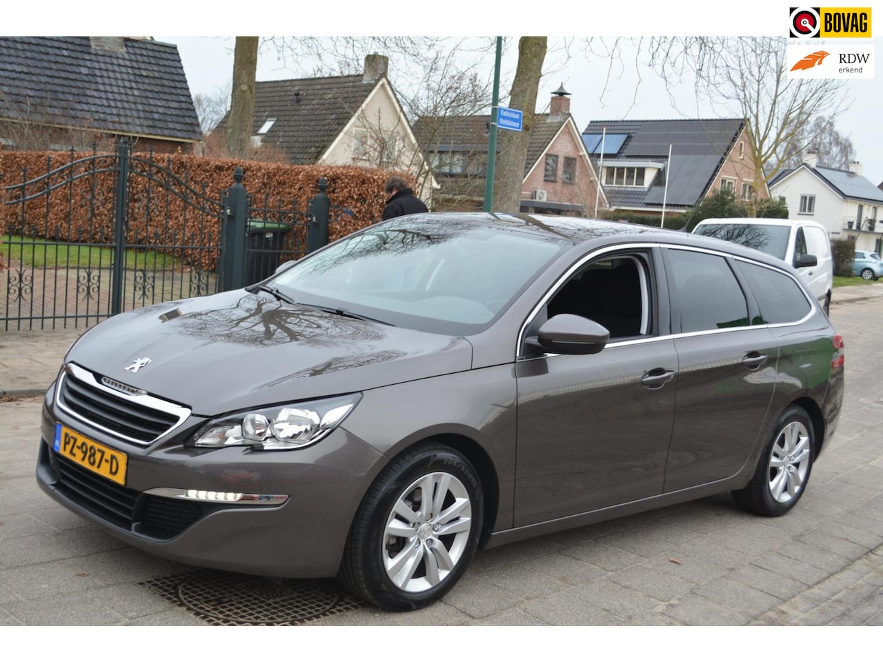 Peugeot 308 SW - 1.6 BlueHDI Active met orgineel 140 dkm - AutoWereld.nl