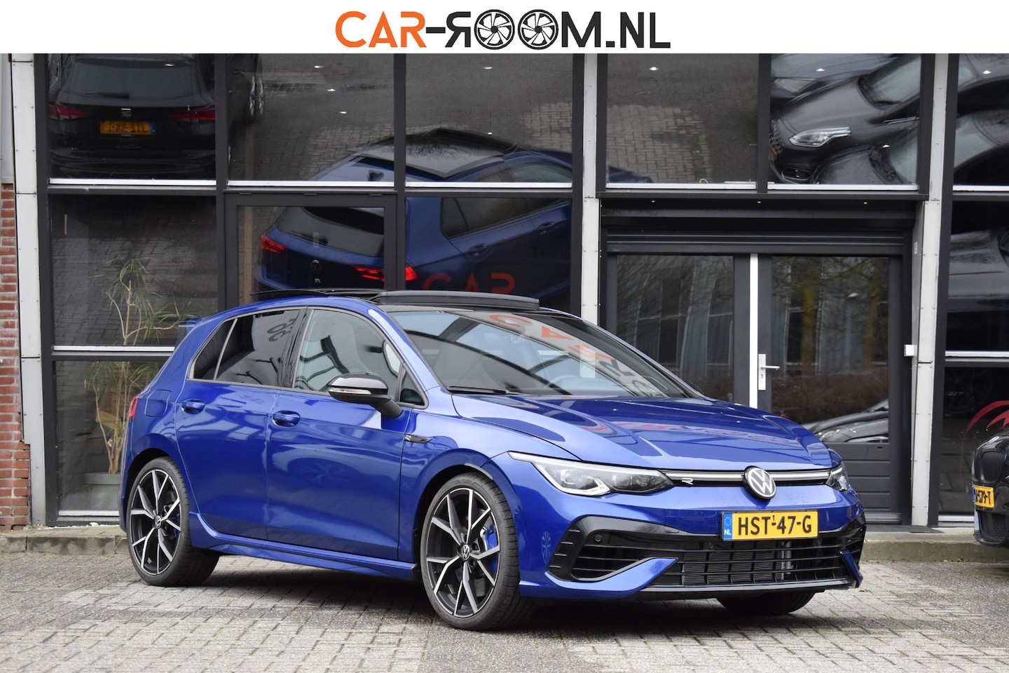 Volkswagen Golf - 2.0 TSI R 4Motion Pano Lane ACC H&K Camera Drift - AutoWereld.nl