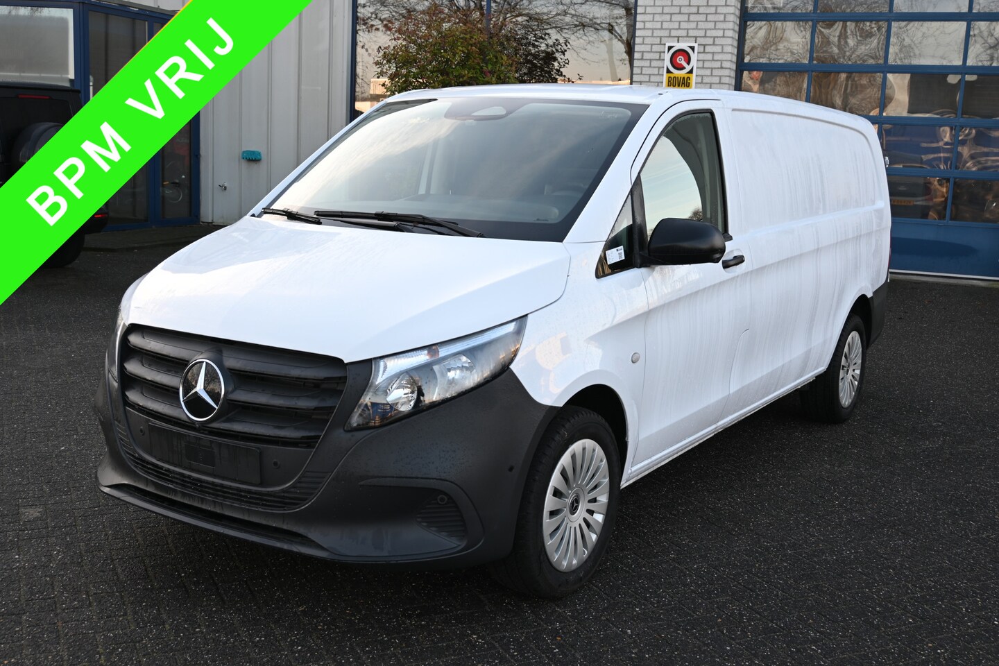 Mercedes-Benz Vito - 116 CDI 4x4 L3 Pro 360 graden camera, Achterdeuren, Etc. - AutoWereld.nl