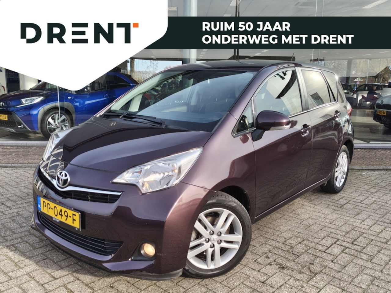 Toyota Verso S - 1.3 VVT-i Dynamic | Navi | Cruise Control | Keyless Entry/Start - AutoWereld.nl