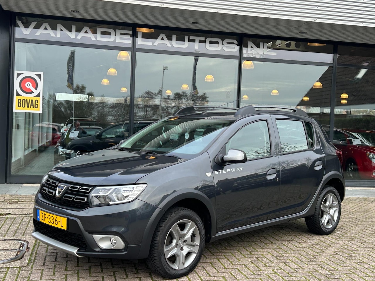 Dacia Sandero - 0.9 TCe Tech Road Navi Camera Park.Sens Cruise Airco Dealeronderhouden! - AutoWereld.nl