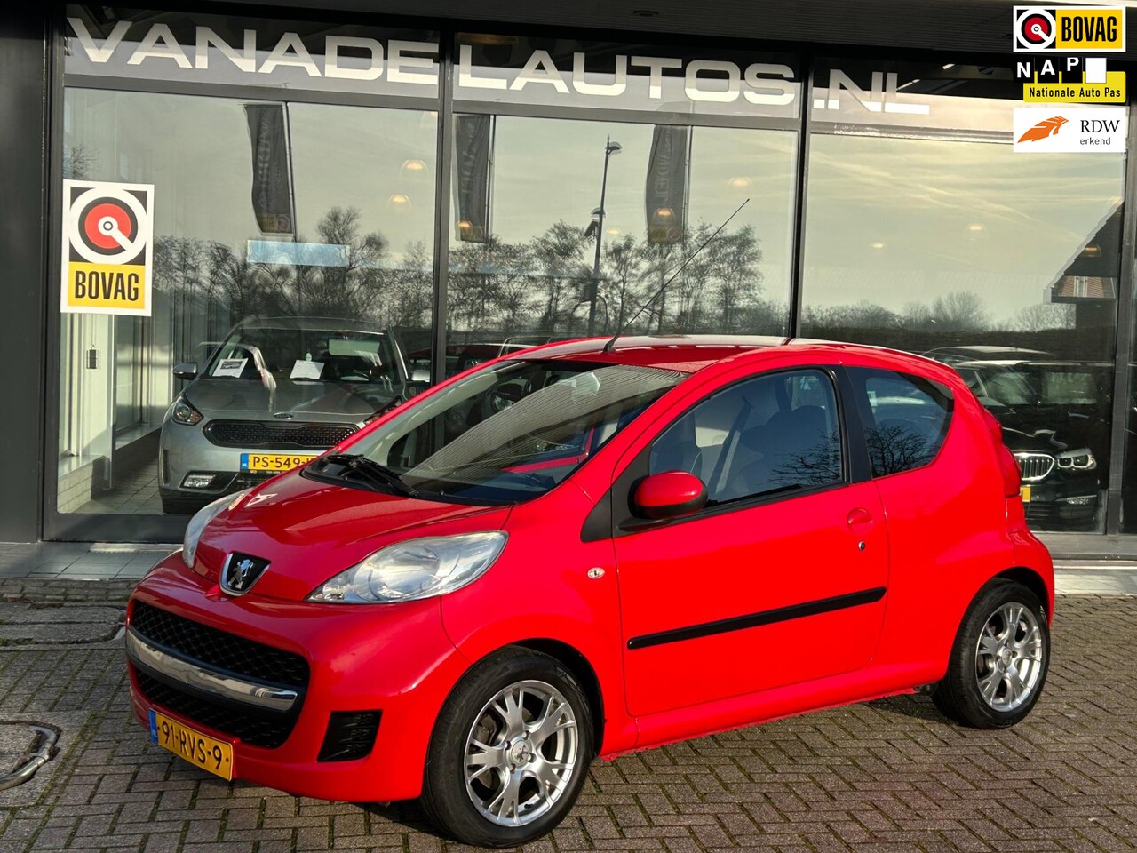 Peugeot 107 - 1.0-12V XS Aut. App-Connect Airco LM-Velgen NAP NL-Auto Dealeronderhouden! - AutoWereld.nl