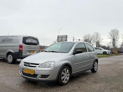 Opel Corsa - 1.2-16V Silverline - APK 07/2026 - WEINIG KM NAP - AIRCO - VOLLEDIG ONDERHOUD HISTORIE