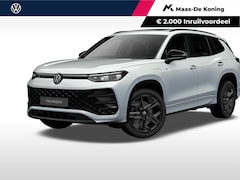 Volkswagen Tayron - R-Line-Edition 1.5 eHybrid 272 pk 6 versn. DSG · Design pakket 'black style' · Trekhaak in