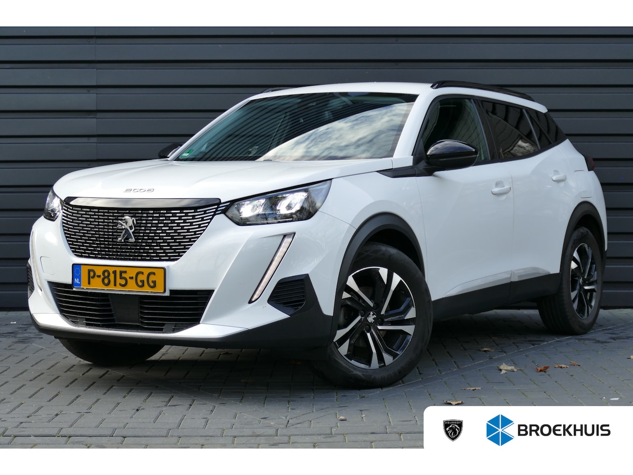 Peugeot 2008 - 1.2 PURETECH 130PK ALLURE PACK AUTOMAAT / NAVI / LED / CLIMA / PDC / 17" LMV / CAMERA / AF - AutoWereld.nl