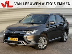 Mitsubishi Outlander - 2.4 PHEV Pure+ | Nieuw Binnen | Camera | Climate Control | PDC | Stoel Verwarming | APK 05