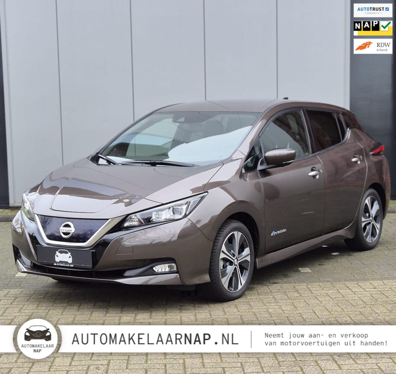Nissan LEAF - Tekna 40 kWh / Stuur&Stoelverwarming / Org. NL / Propilot / Carplay / Dealeronderhouden / - AutoWereld.nl