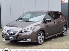 Nissan LEAF - Tekna 40 kWh / Stuur&Stoelverwarming / Org. NL / Propilot / Carplay / Dealeronderhouden /