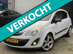 Opel Corsa - 1.2-16V Cosmo/ OPC pakket/nap/dealeronderhouden/1jaar apk/navi/EL-ramen/Cruisecontro/ zeer
