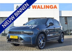 Lynk & Co 01 - Panoramadak 360 Camera Carplay Stoelmemory Keyless Stoelverwarming Cruise Adapt. 1.5