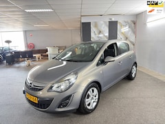Opel Corsa - 1.2-16V Berlin Apk Nieuw, Cruise, Clima, N.A.P, Lm velgen, Trekhaak, 2 sleutels + Boekjes,