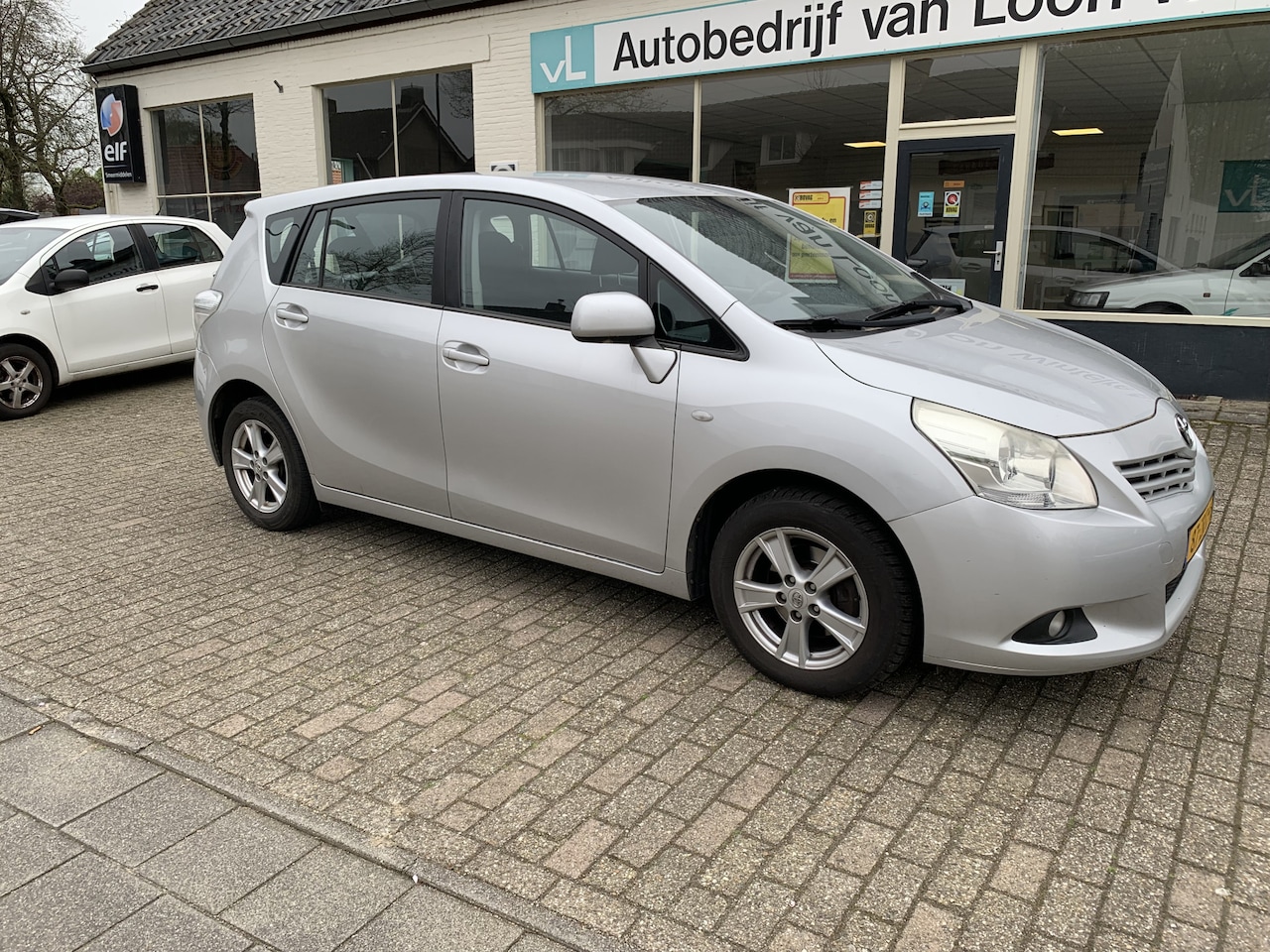 Toyota Verso - 1.6 VVT-i Dynamic Airco, centrale deurvergrendeling op afstand - AutoWereld.nl