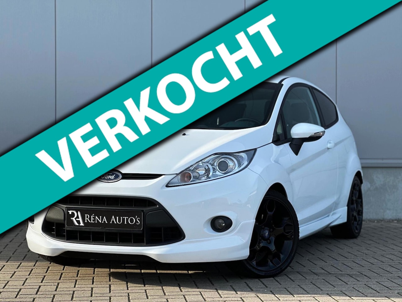 Ford Fiesta - 1.6 Sport ST Line / Airco / Carplay / Trekhaak / Nw Apk / Stoelverwarming / - AutoWereld.nl
